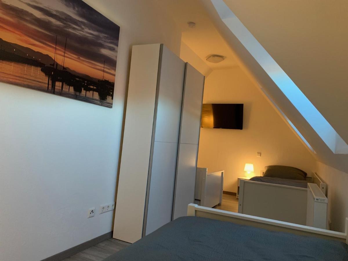 Ferienwohnungen Mimi Mit Kostenloser Albcard Kleinengstingen Exterior foto